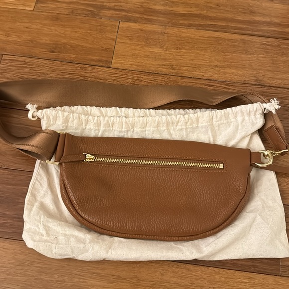 Quince Italian Pebbled Leather Sling Bag - Picture 11 of 13